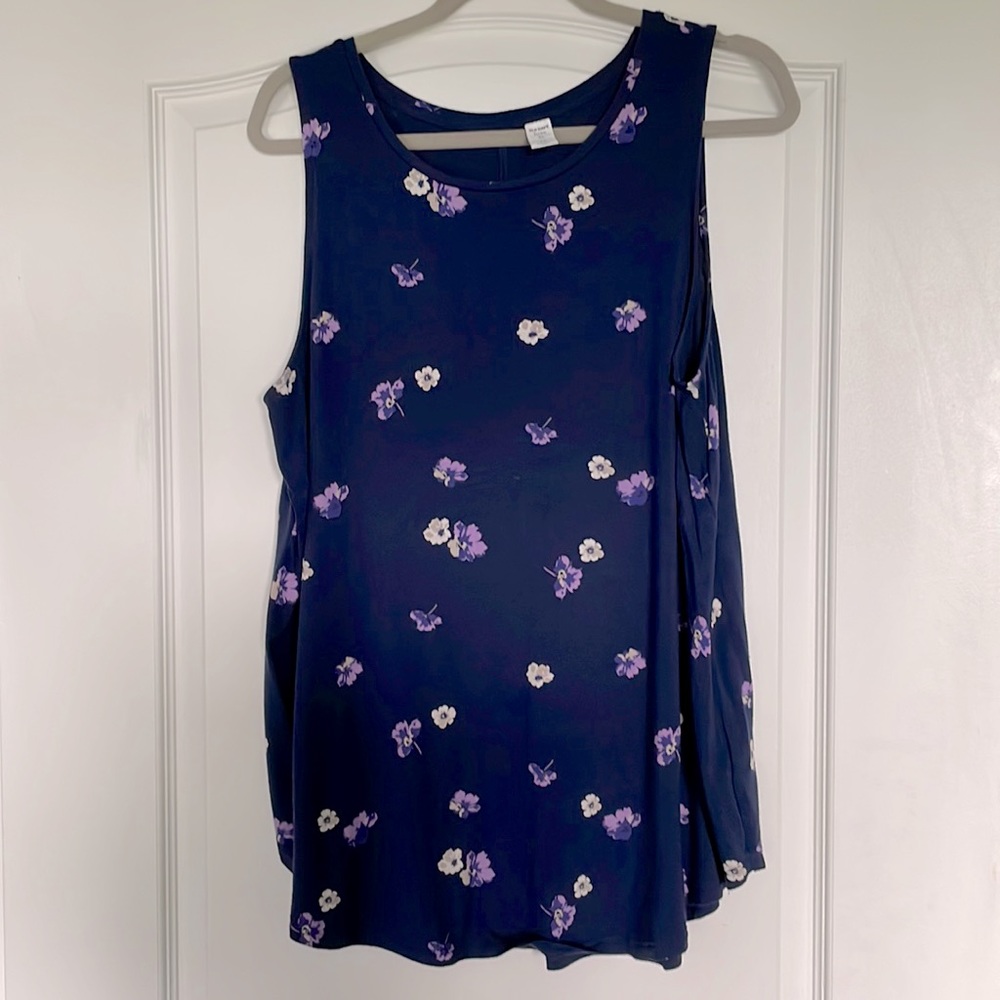 ☘️2/15☘️ Women’s Old Navy Swing Luxe Tank XL